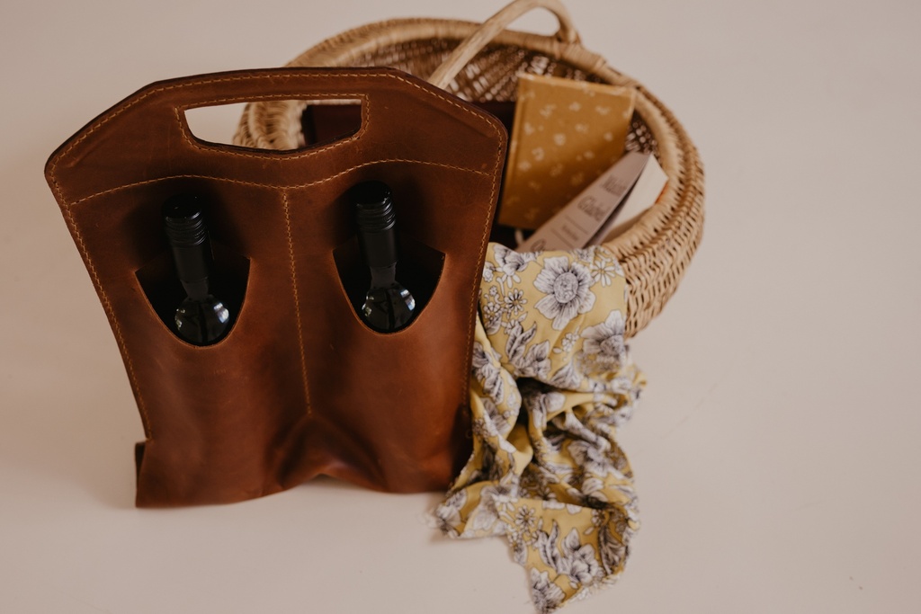 Double Wine Bottle Holder