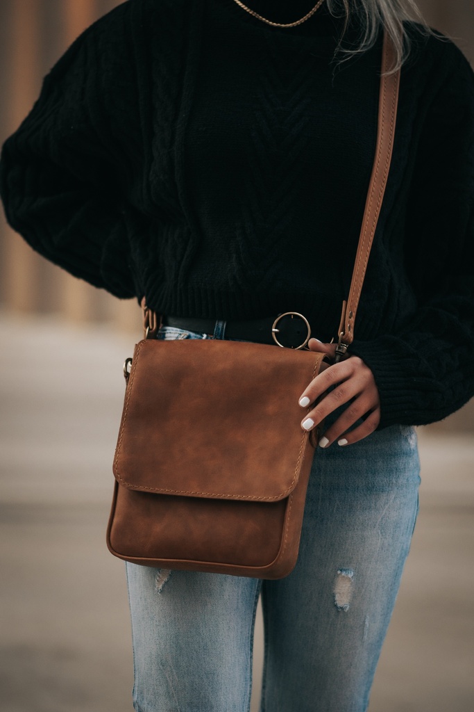 Everyday Cross Body (Dark Chocolate, Caramel)